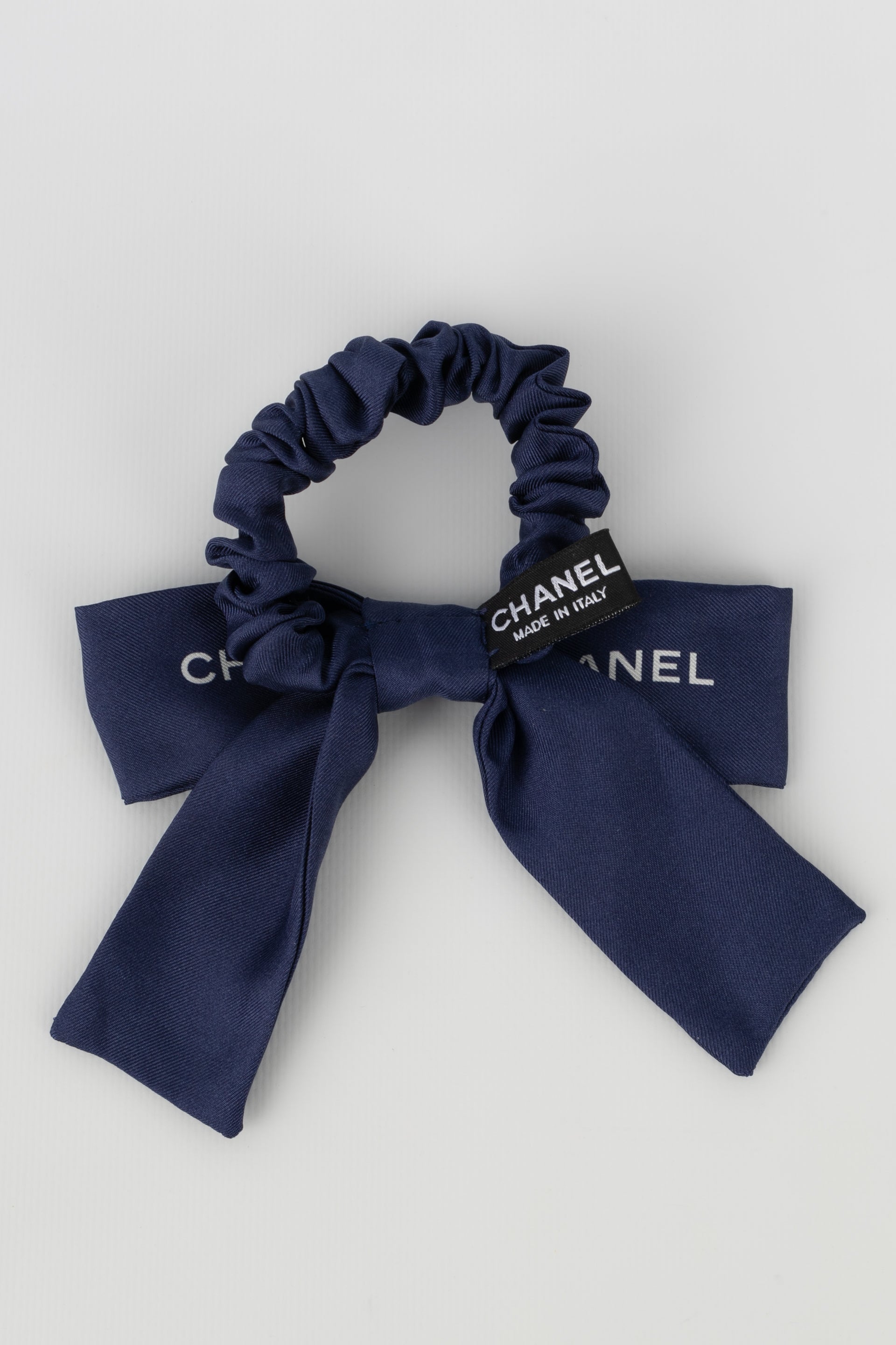 Accessoire de tête Chanel