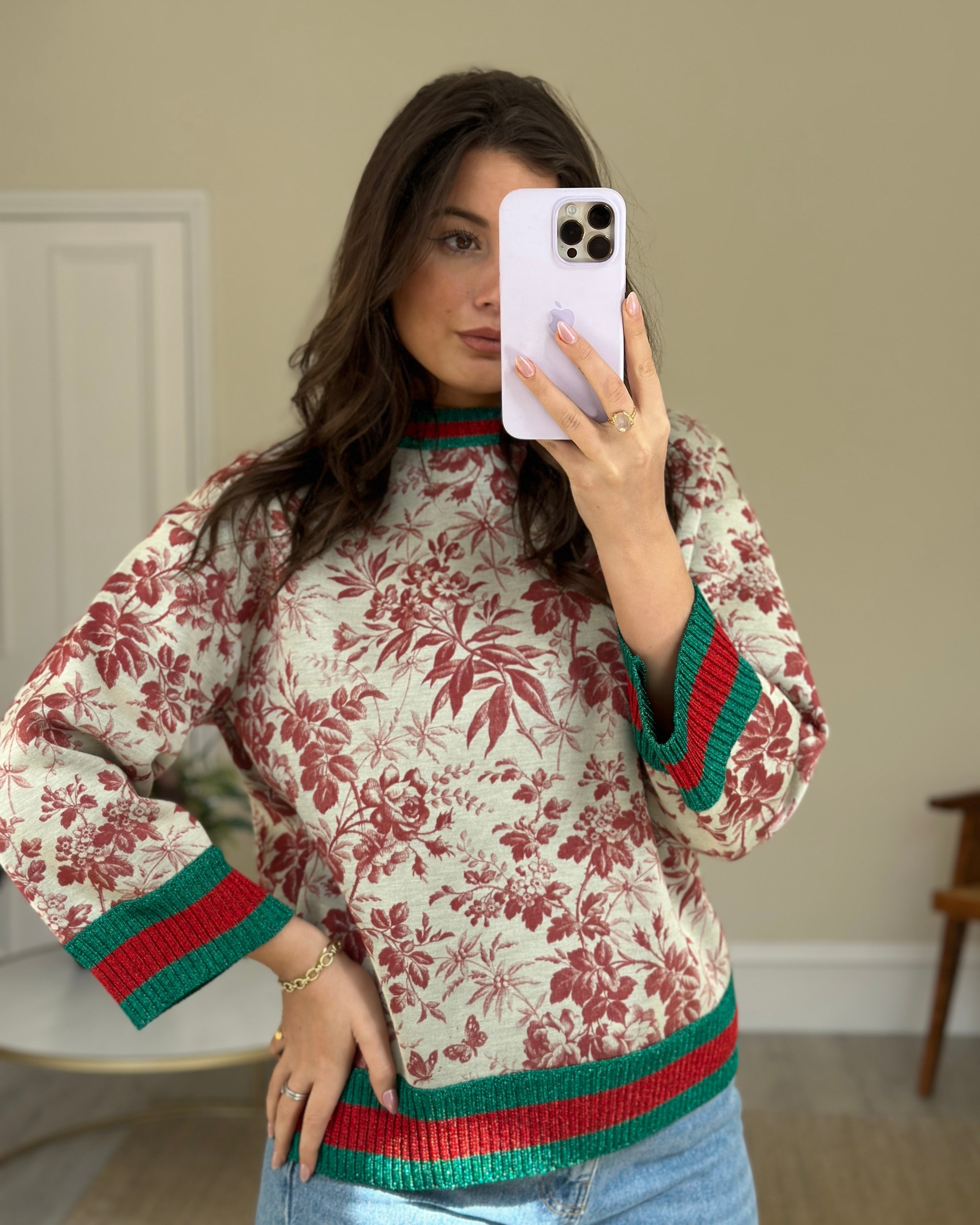 Gucci Red and Beige Floral Jumper with Metallic Red and Green Trim Size M (UK 10-12)