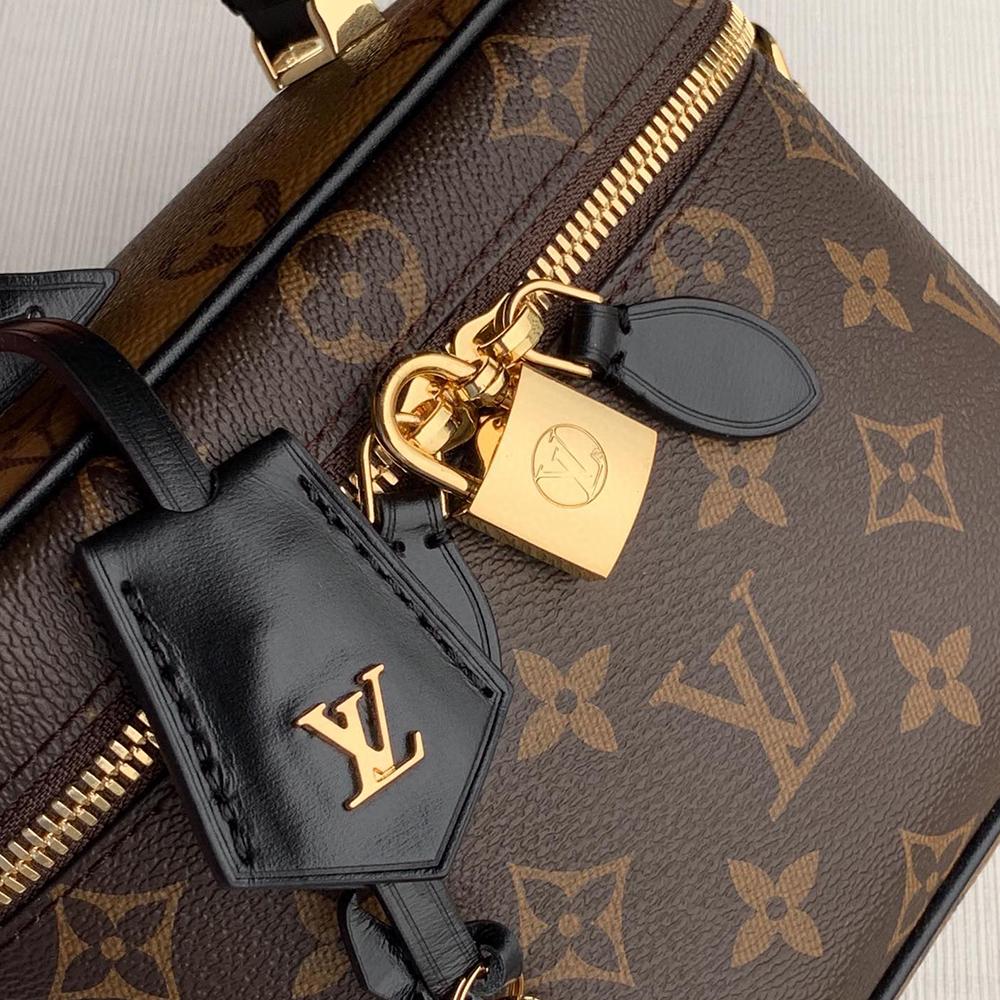 Louis Vuitton  VANITY PM